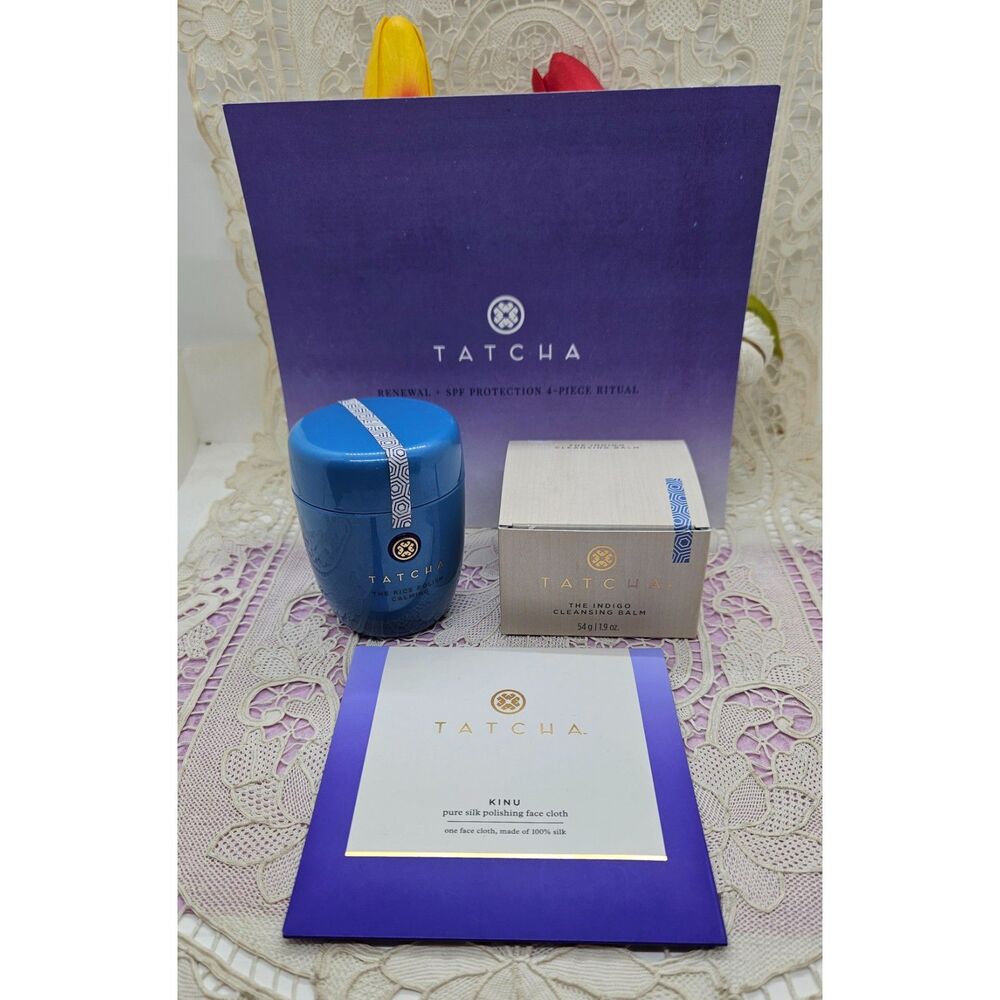 Tatcha Calming Cleansing Set with Kinu Silk Polishing Cloth New